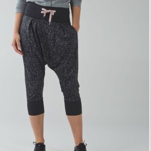 Lululemon Drop It Crop
